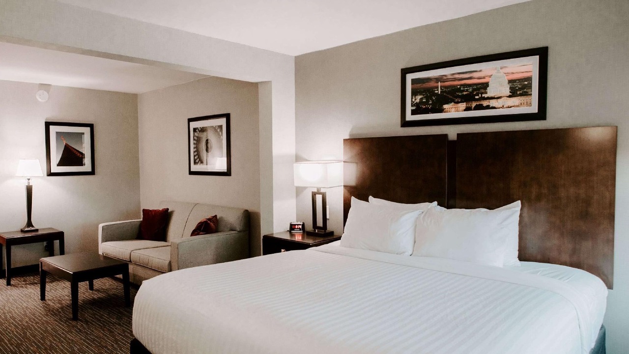 Photo of Bedroom in Chantilly