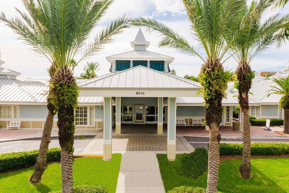Photo of Buildings in Port Canaveral