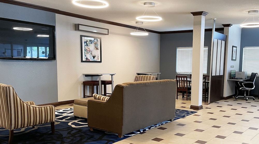 Photo of Livingroom in Michigan City