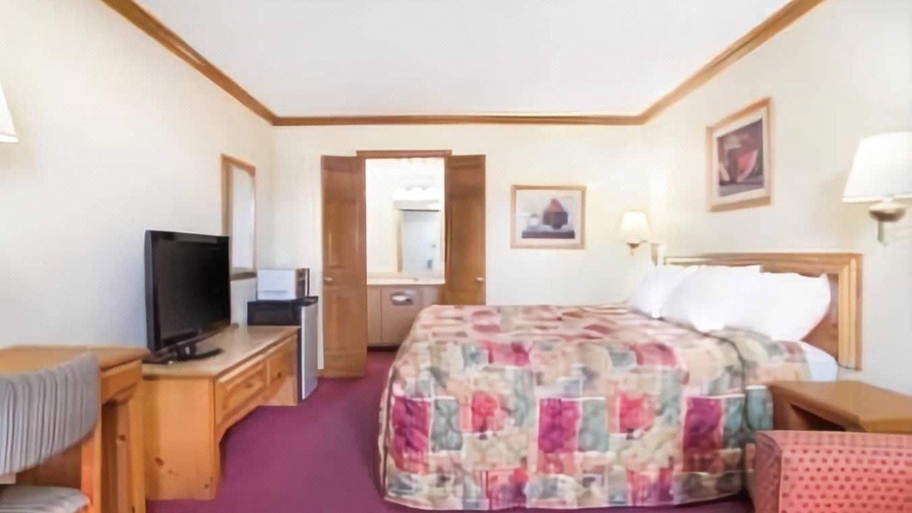 Photo of Bedroom in Auburn