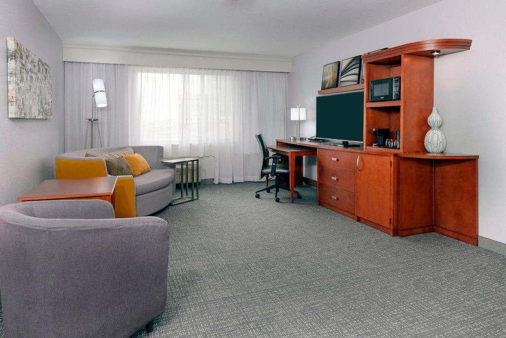 Photo of Livingroom in West Central