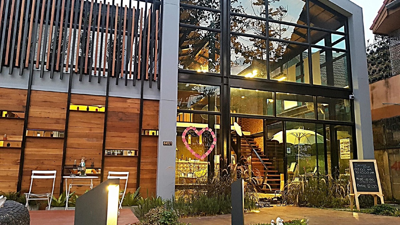 Photo of Buildings in Wieng
