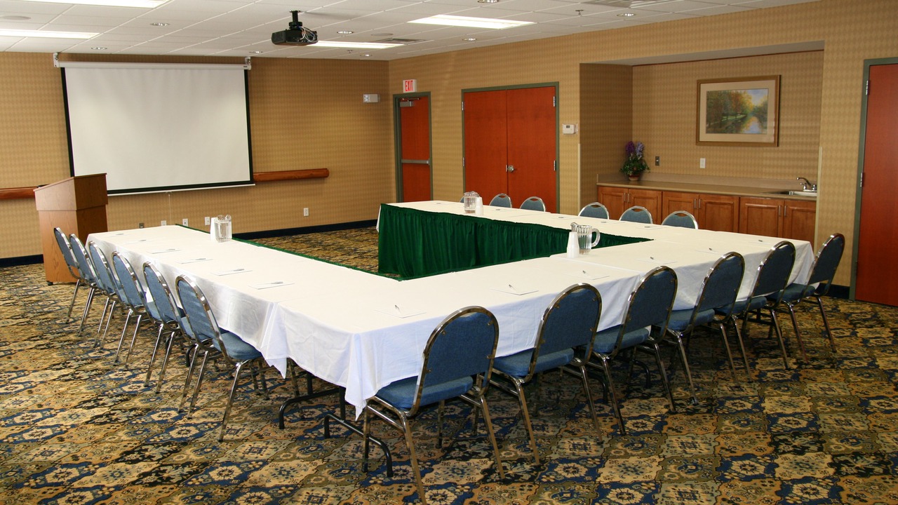 Photo of Others in Jamestown