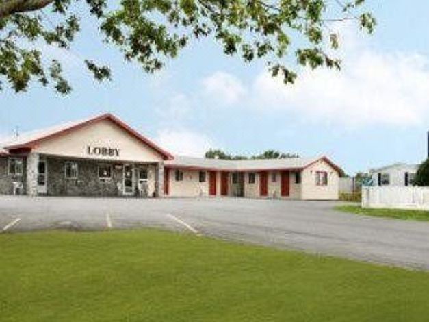 Photo of Buildings in Pulaski
