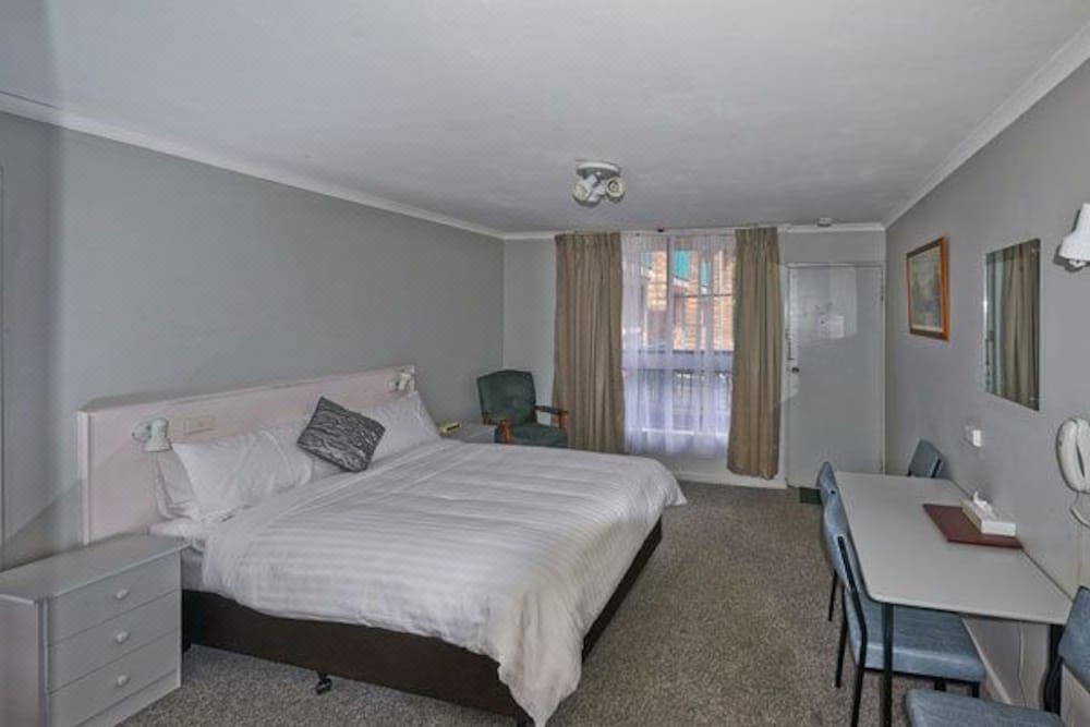 Photo of Bedroom in Narrandera