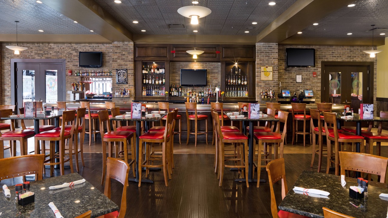 Photo of Livingroom in Downtown Niagara Falls