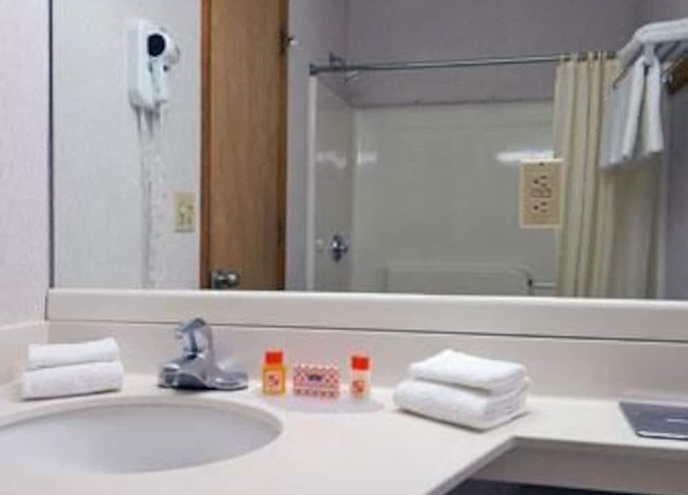 Photo of Bathroom in Lenox
