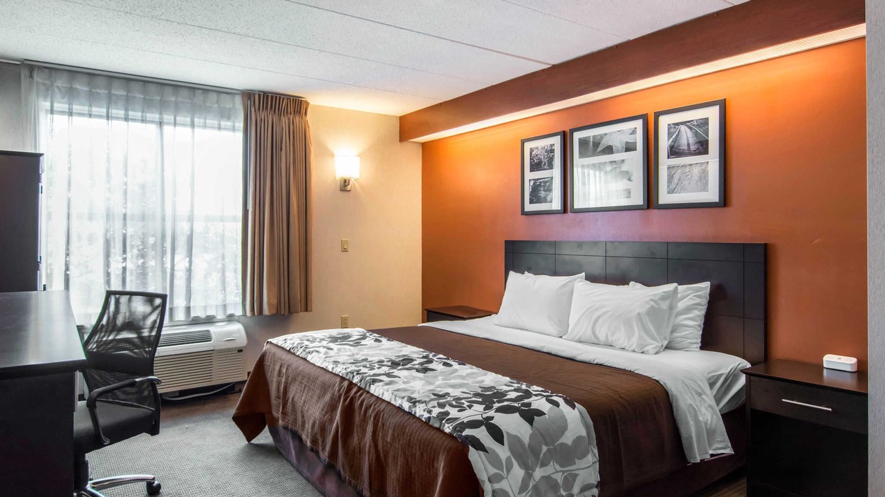 Photo of Bedroom in Northwest
