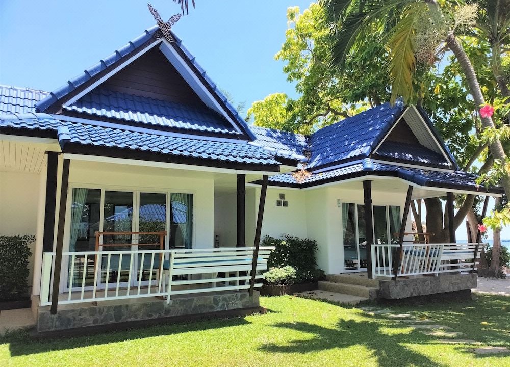 Photo of Buildings in Koh Tao