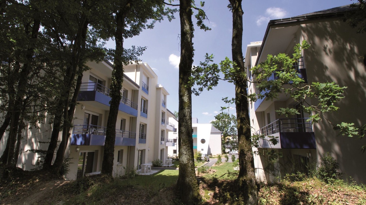 Photo of Buildings in Plescop
