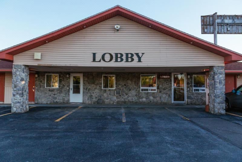 Photo of Buildings in Pulaski
