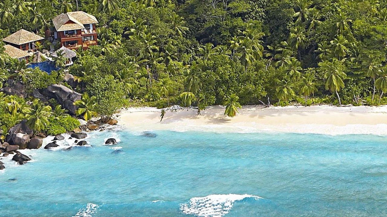 Photo of Others in Silhouette Island