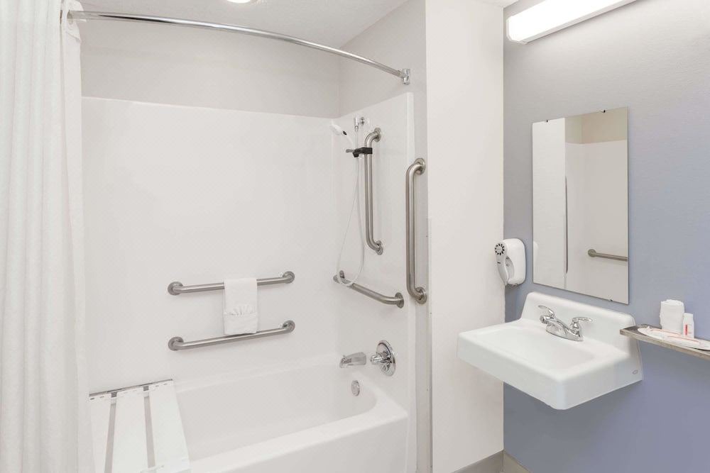 Photo of Bathroom in Elkhart