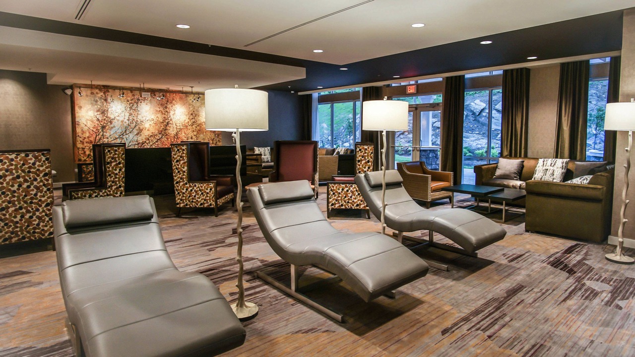 Photo of Livingroom in Lenox