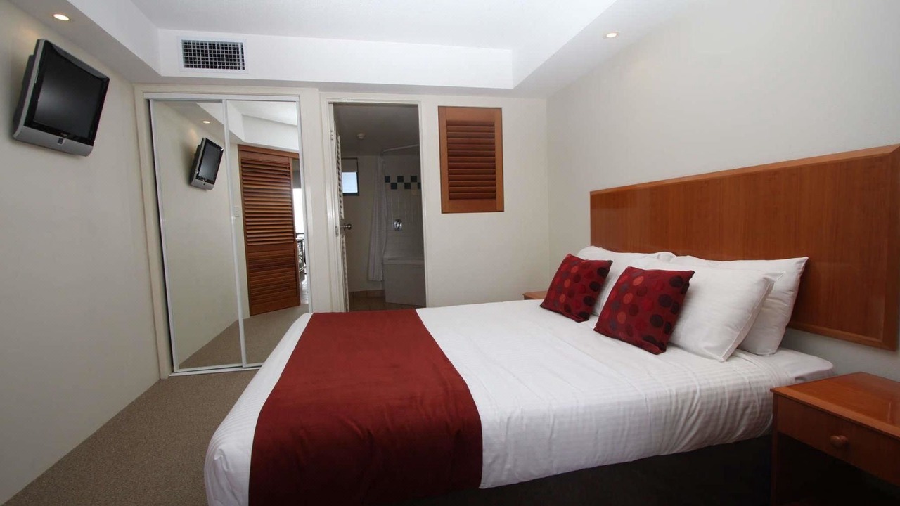 Photo of Bedroom in Golden Beach