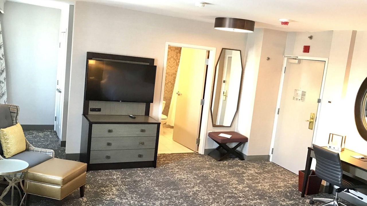 Photo of Livingroom in Utica