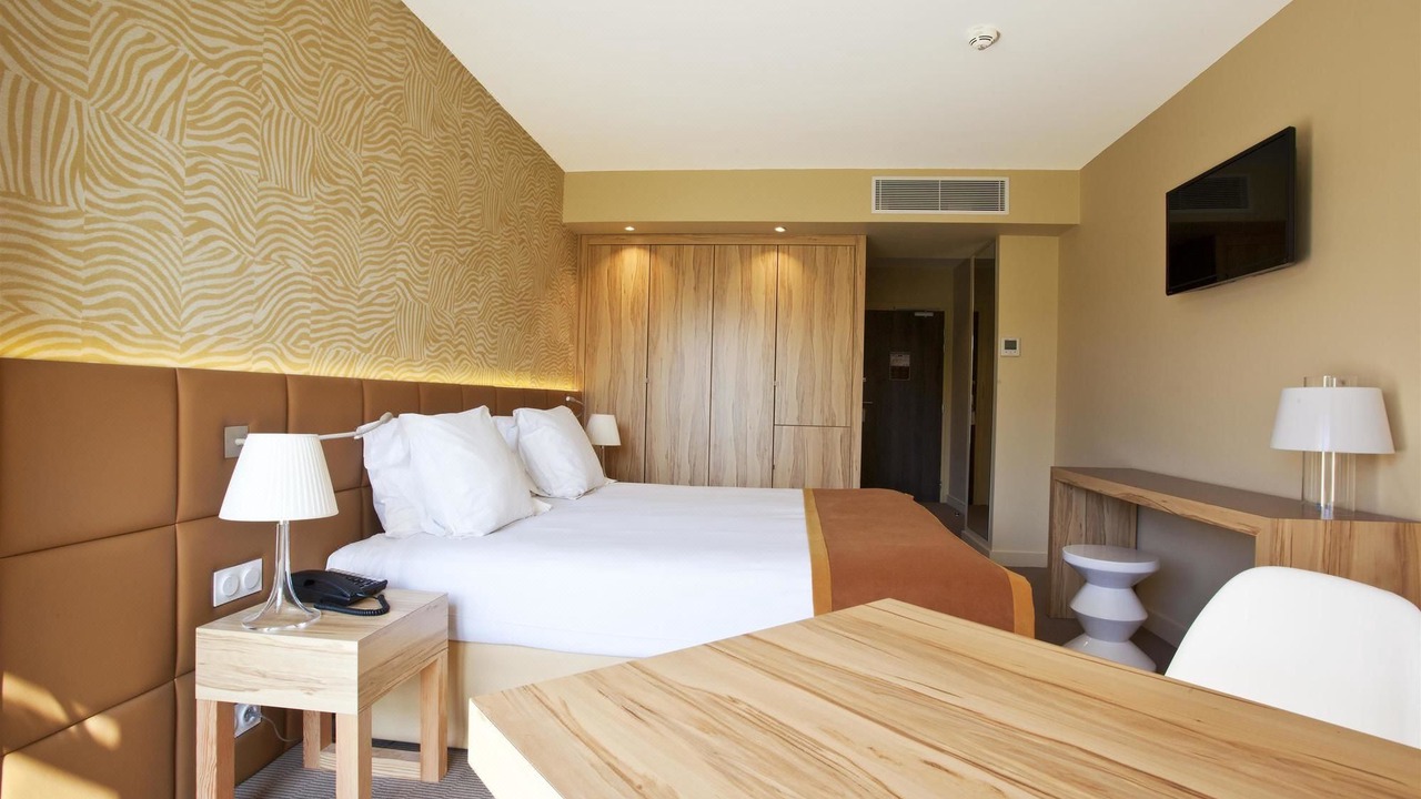 Photo of Bedroom in Montfavet