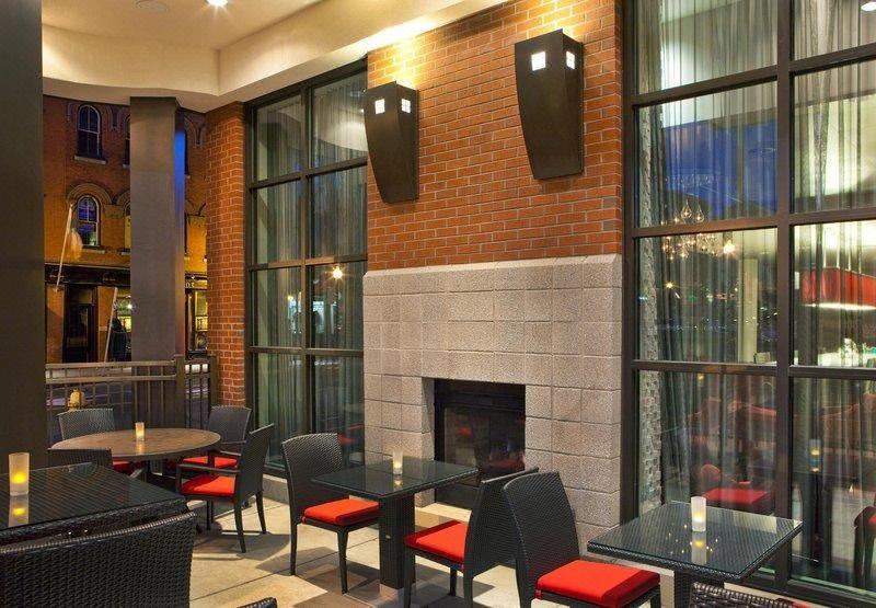 Photo of Livingroom in Downtown Syracuse