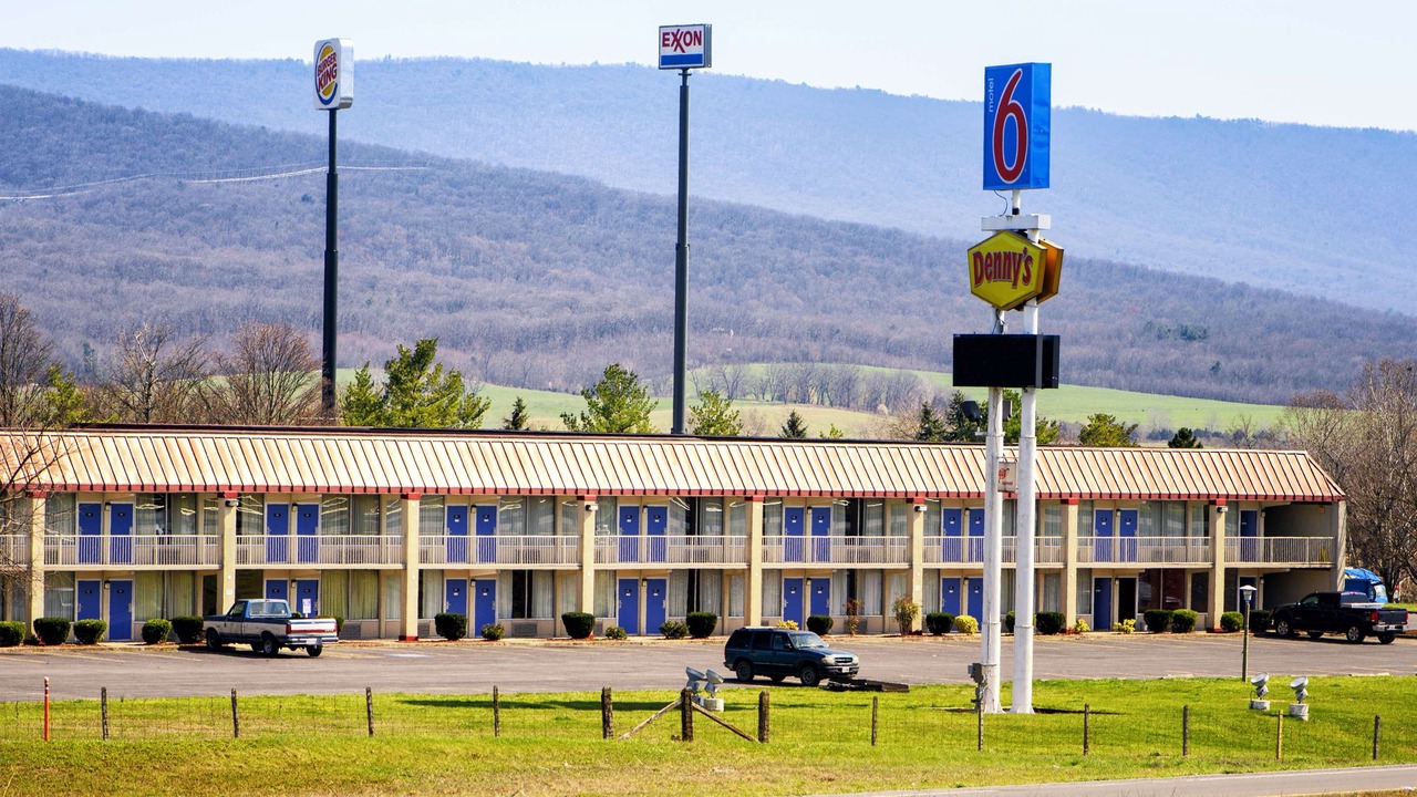 Photo of Buildings in Mount Jackson
