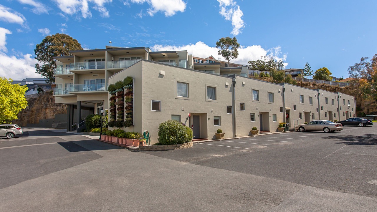 Photo of Buildings in West Hobart