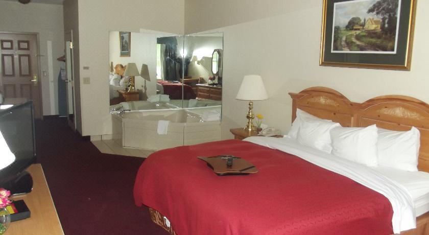 Photo of Bedroom in Olean