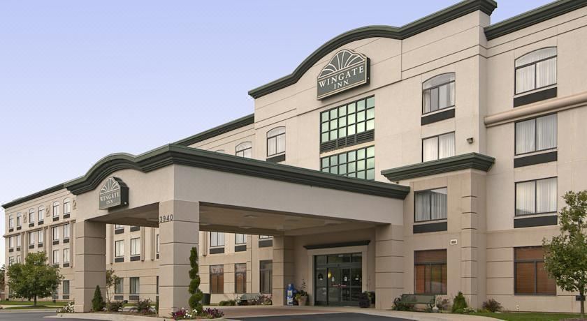 Photo of Buildings in Chantilly