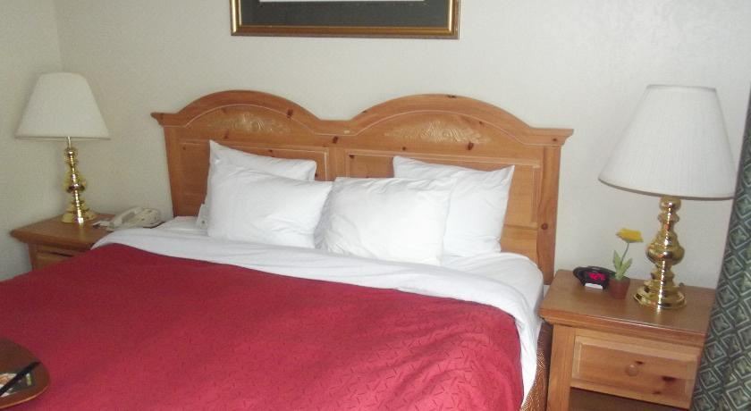 Photo of Bedroom in Olean