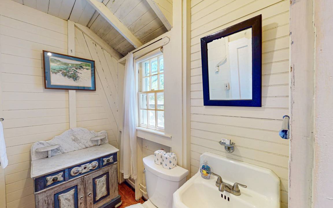 Photo of Others in West Hyannisport