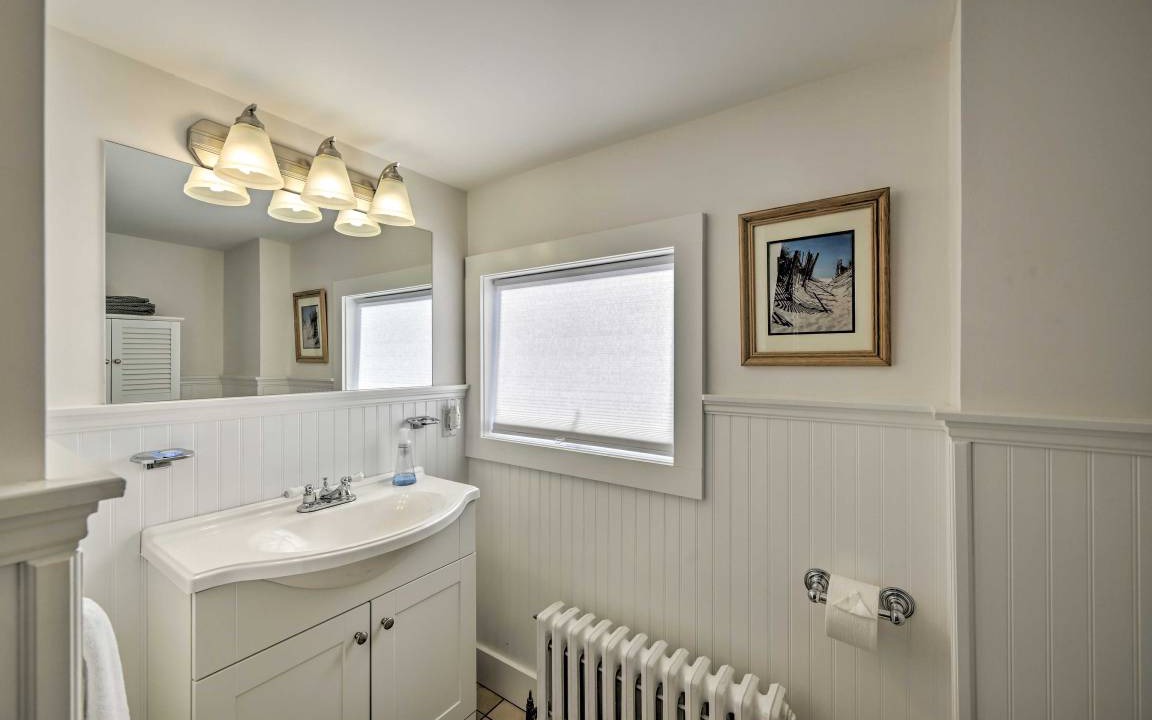 Photo of Bathroom in Greenport