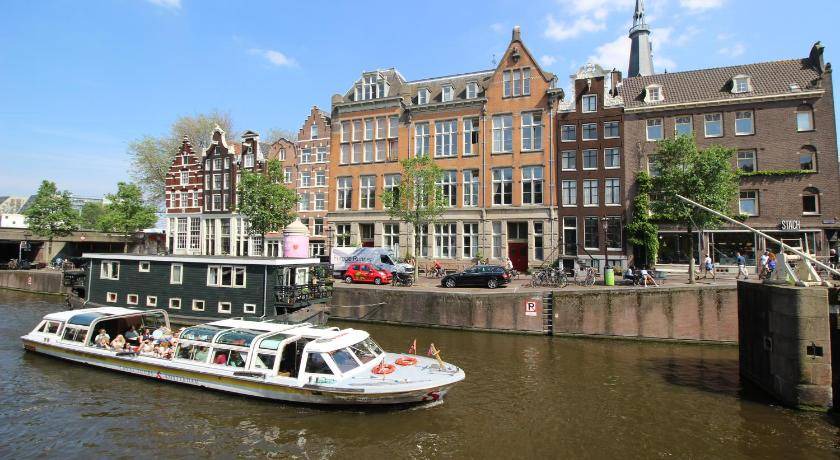 Photo of Others in Haarlemmerbuurt