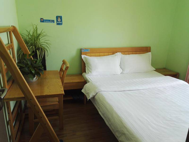 Photo of Bedroom in Xining City Centre