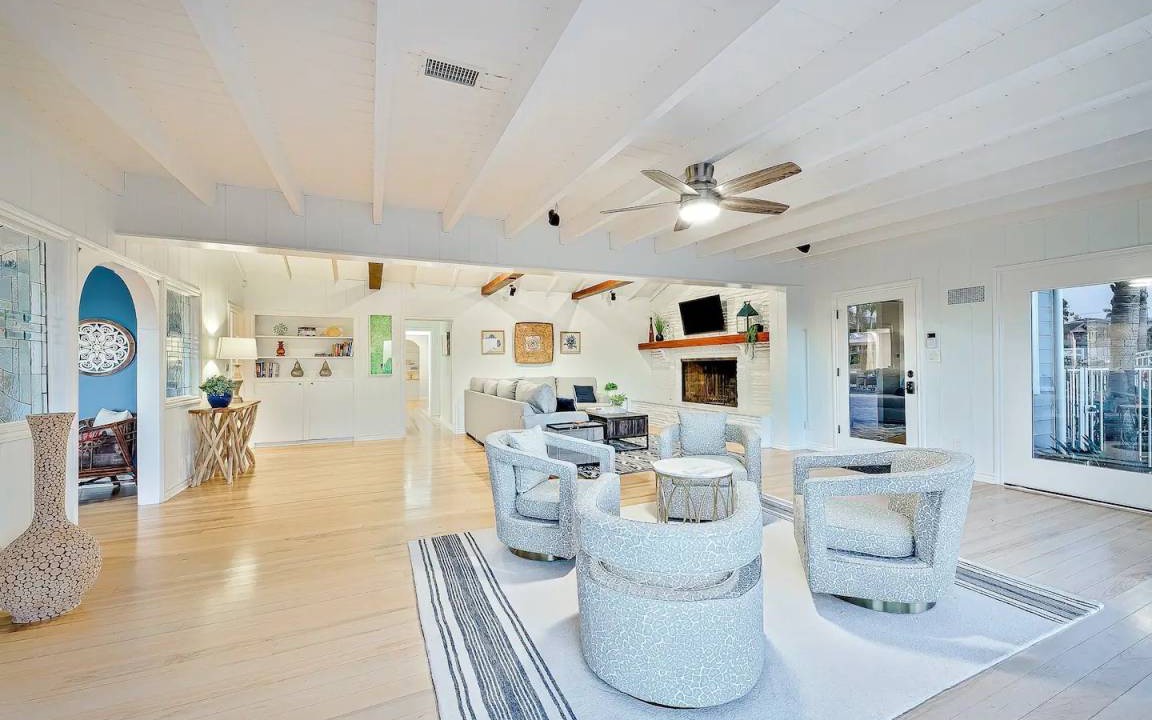 Photo of Livingroom in Olde Carlsbad