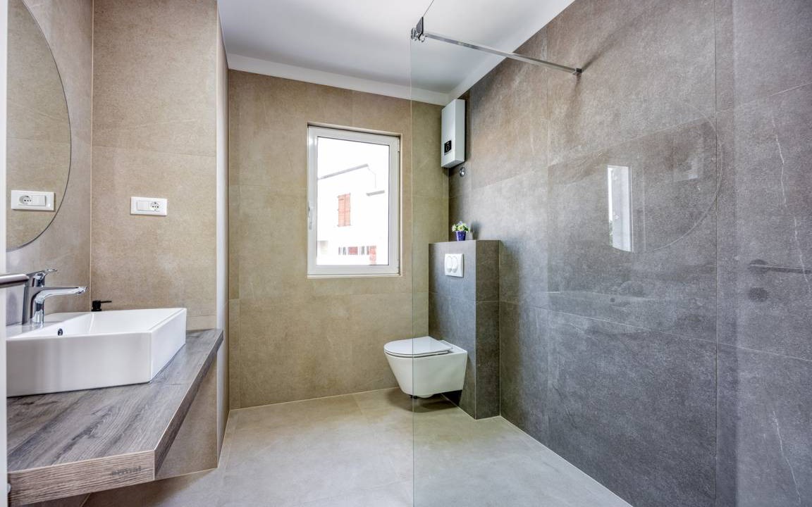 Photo of Bathroom in Mali Maj