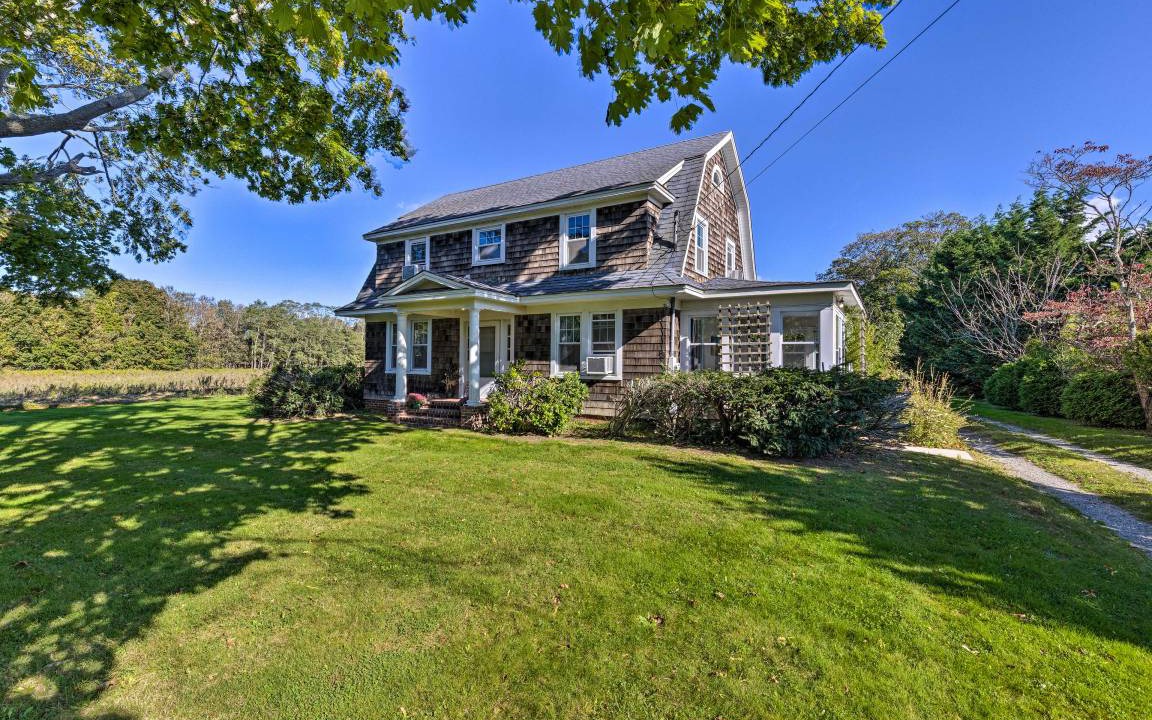 Photo of Others in Cutchogue