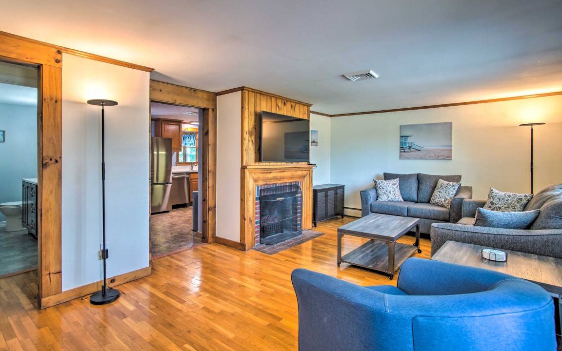 Photo of Livingroom in Dennis Port