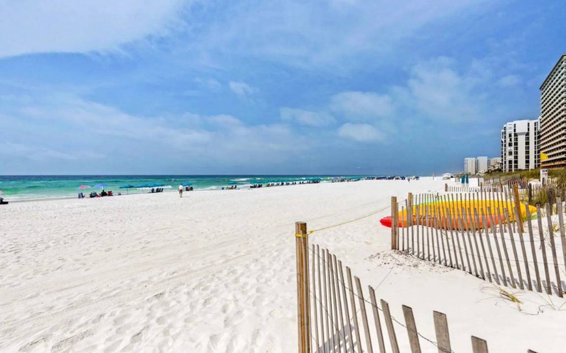 Photo of Others in Destin