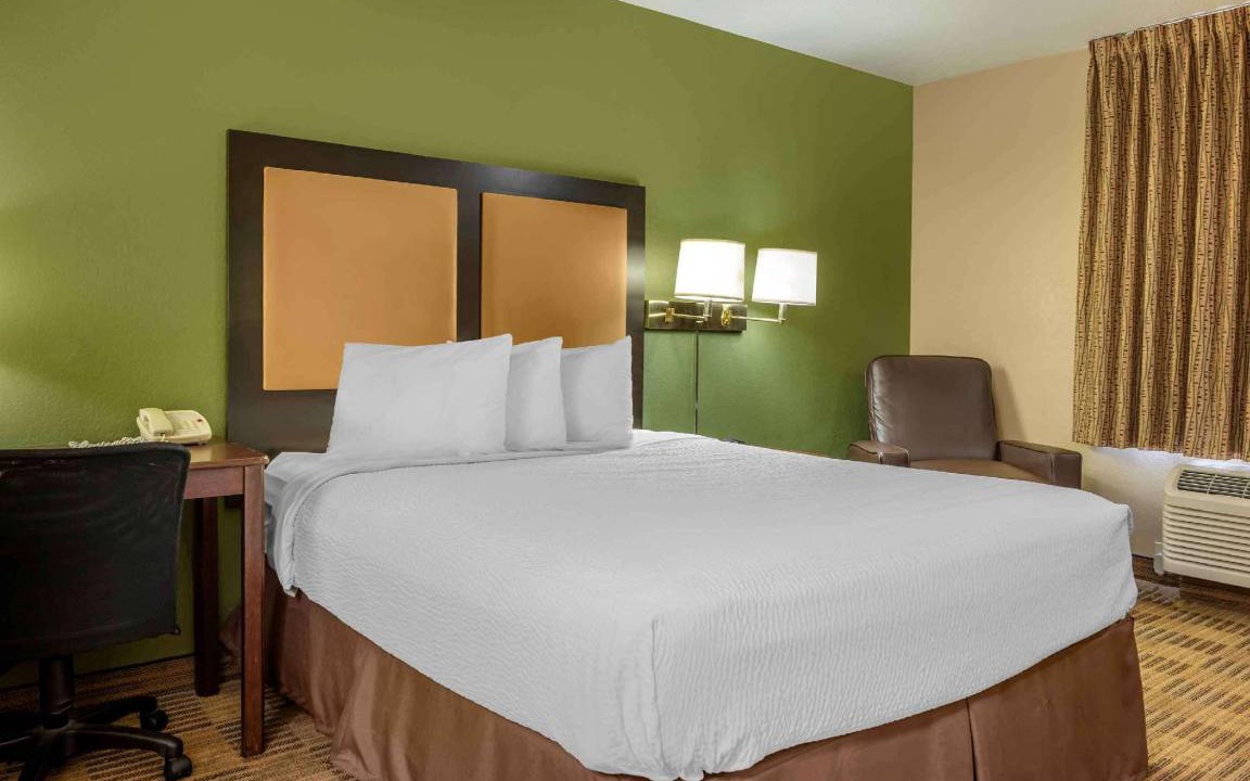 Photo of Bedroom in Lexington Park