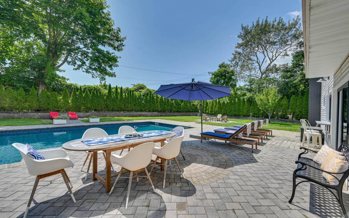 Photo of Others in Hampton Bays