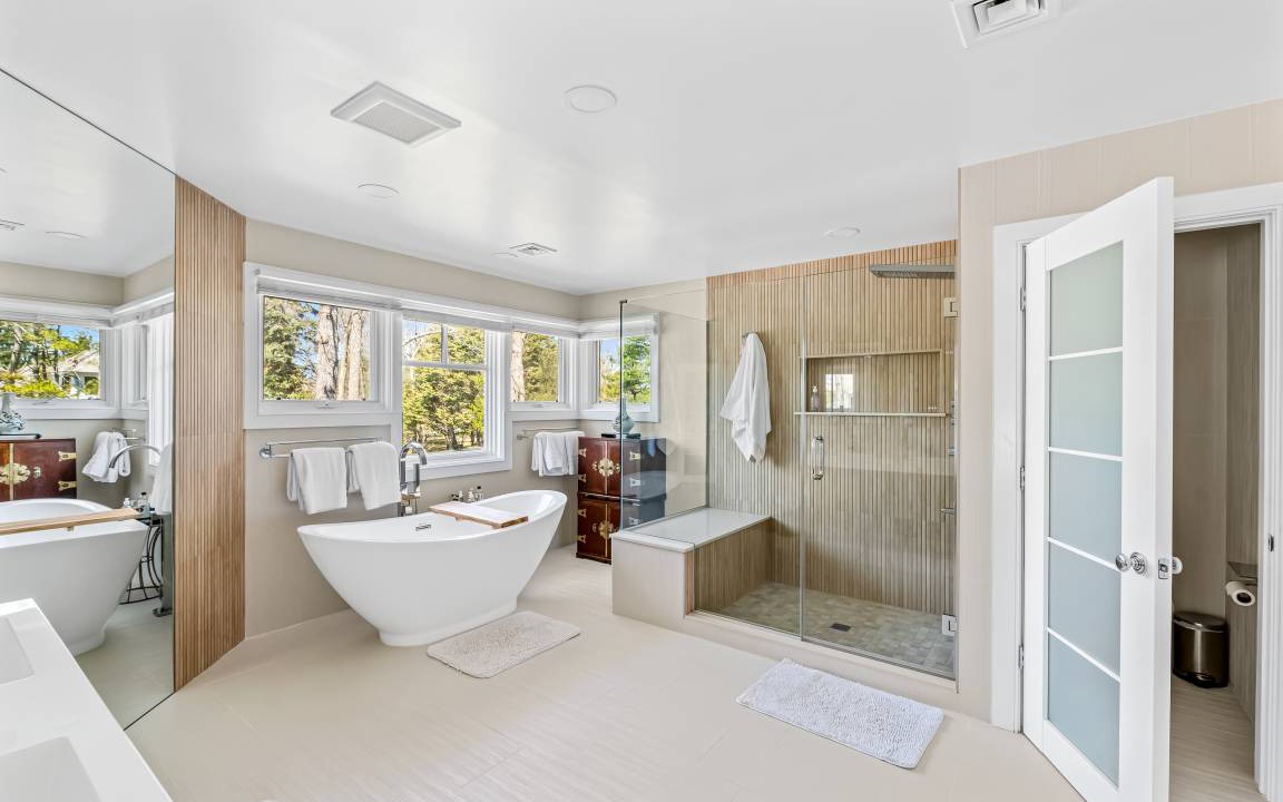 Photo of Bathroom in Remsenburg