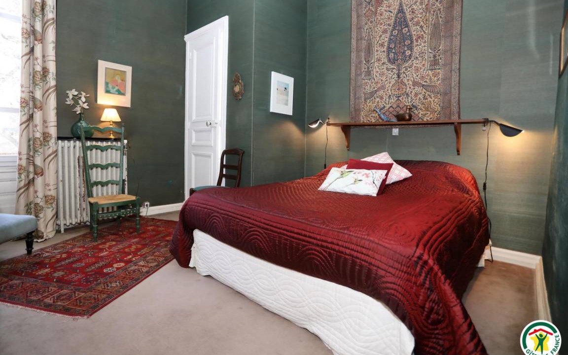 Photo of Bedroom in Valence