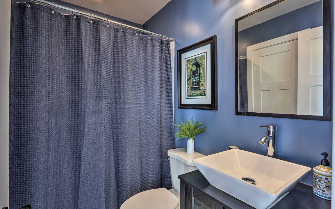 Photo of Bathroom in Lovettsville