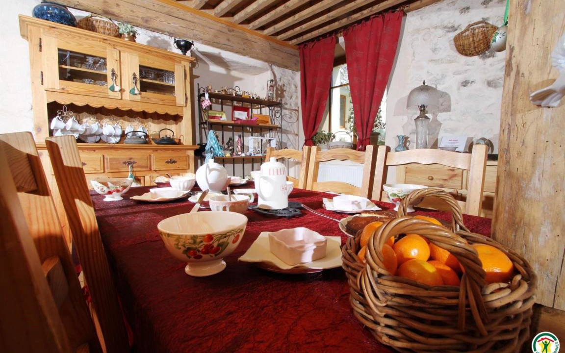 Photo of Kitchen in Saint-Martin-en-Vercors