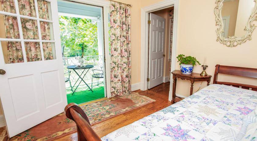 Photo of Bedroom in Glen Allen