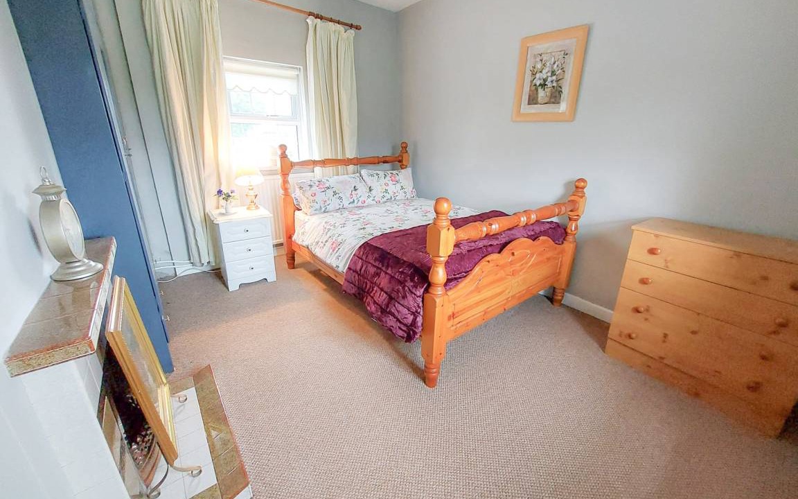 Photo of Bedroom in Frenchpark