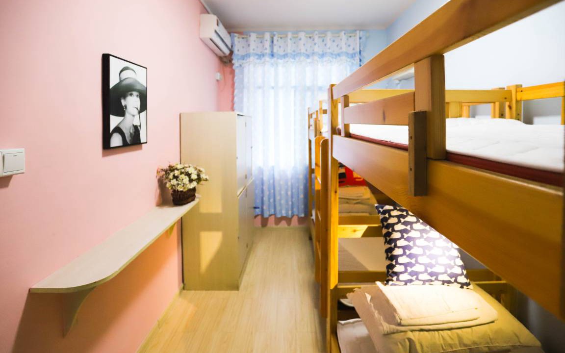 Photo of Bedroom in Yue Lu