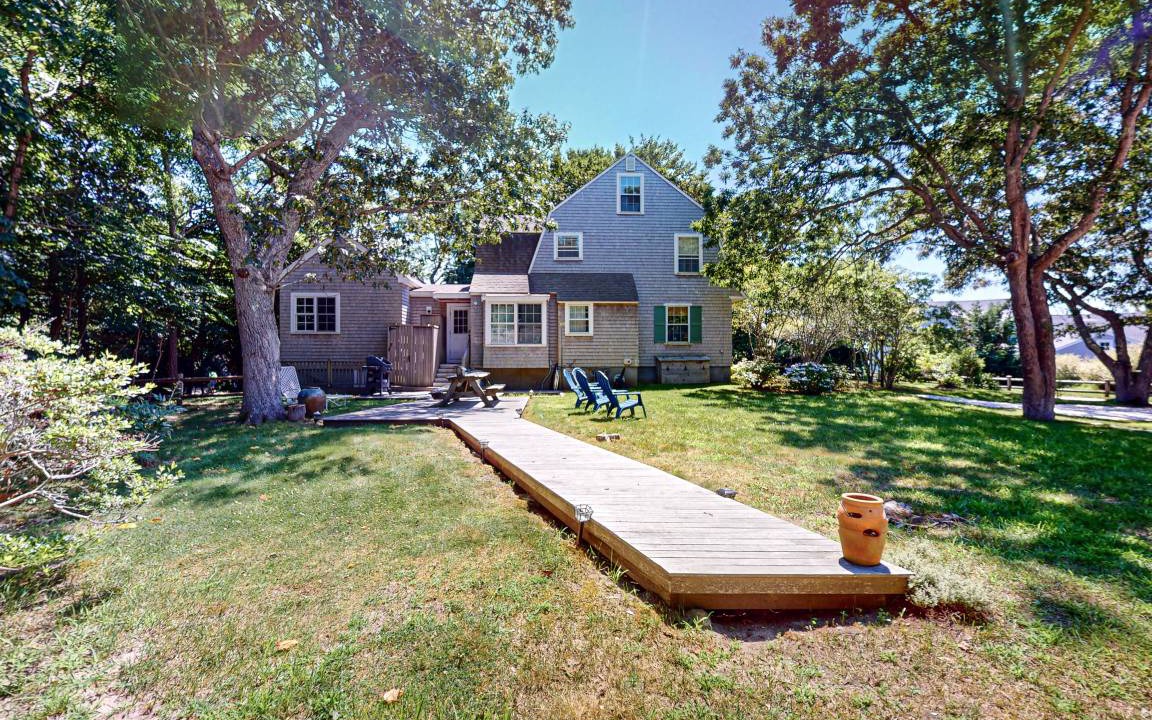 Photo of Others in West Hyannisport