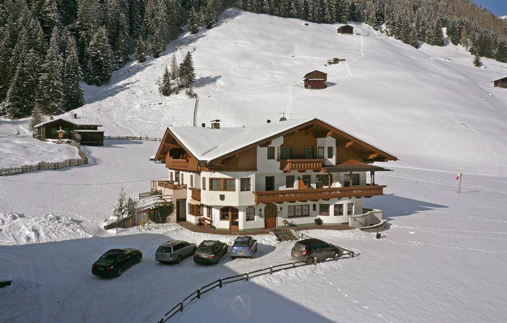 Photo of Others in Madseit