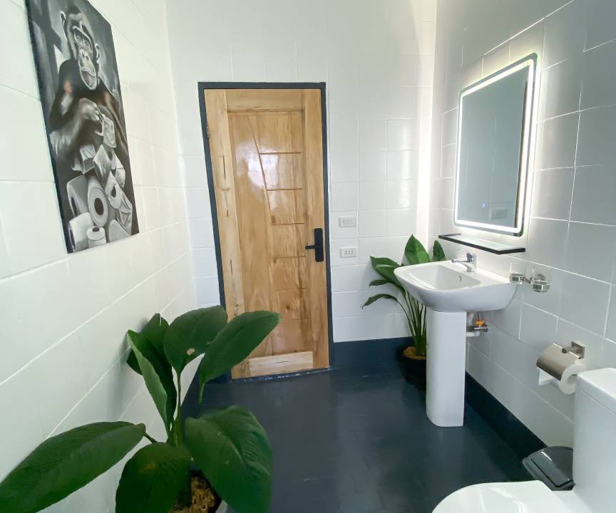 Photo of Bathroom in Basdiot