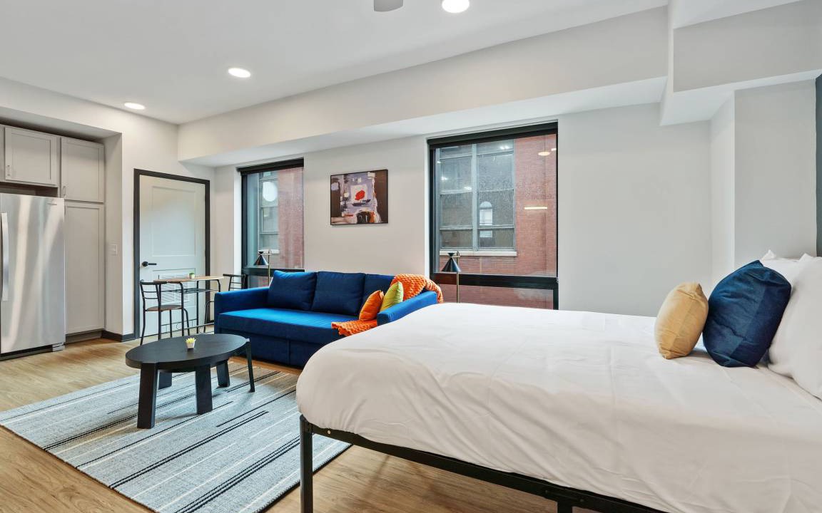 Photo of Bedroom in Lockerbie Square