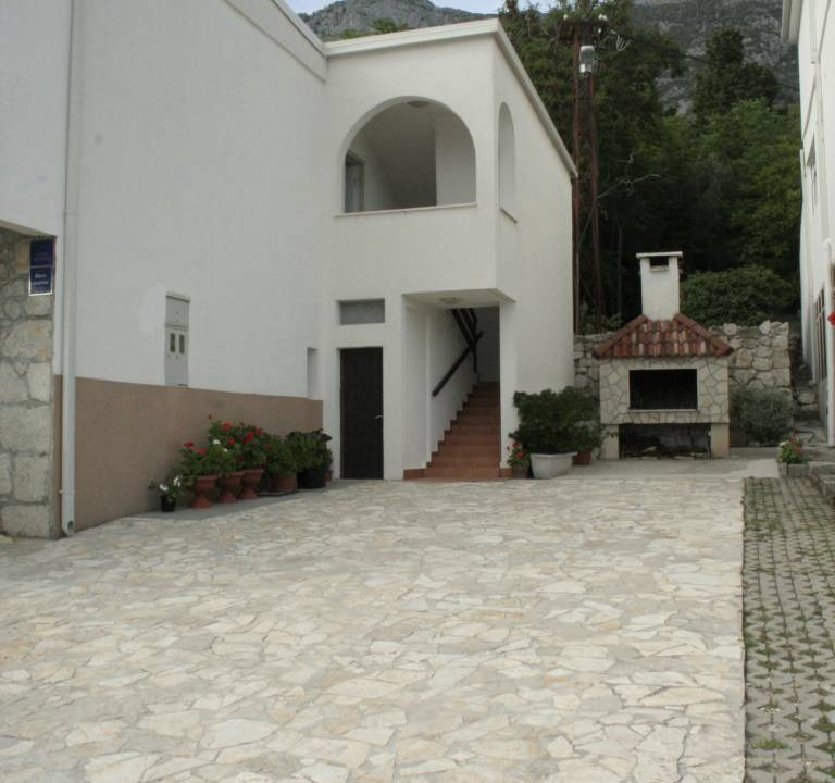 Photo of Others in Gradac